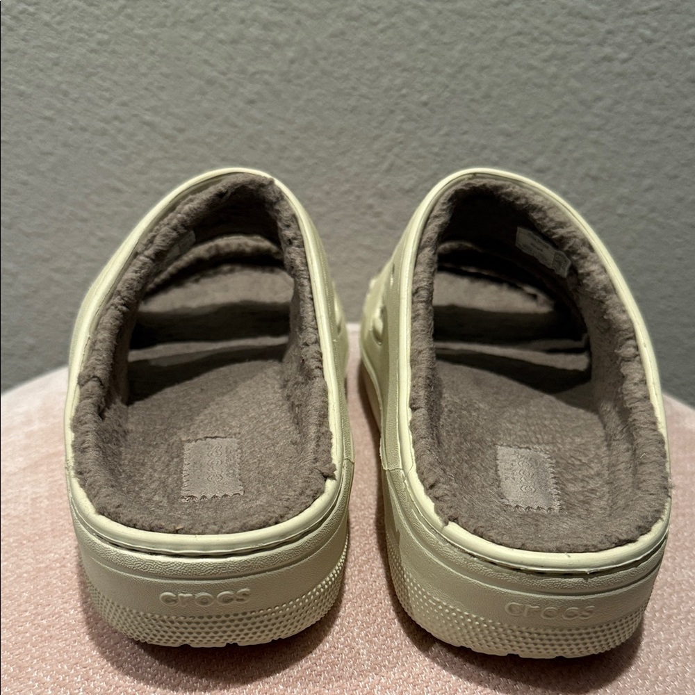 CROCS Cream Fuzzy Lined Slip-Ons